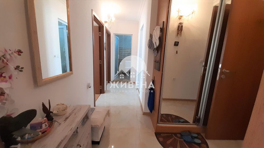 Тристаен апартамент за продажба в к.к.Слънчев бряг