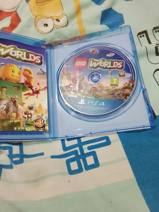 Продавам игри за PlayStation 4.