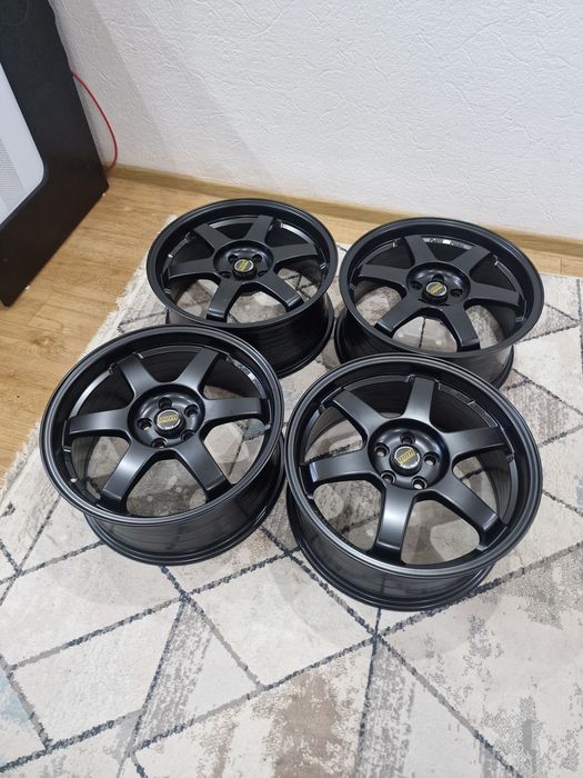 Rays volk te37 sl R17 5*100