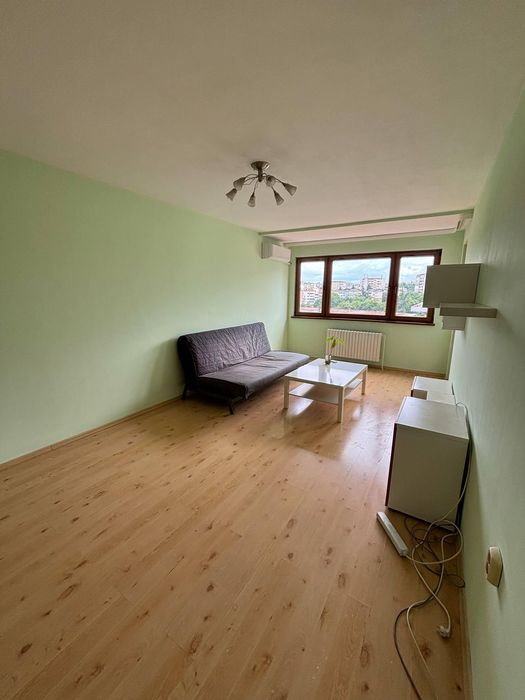 Дава се под наем Двустаен апартамент в София, Иван Вазов - 70 кв.м за 700 € - Снимка #1