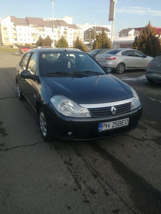 Renault Symbol proprietar