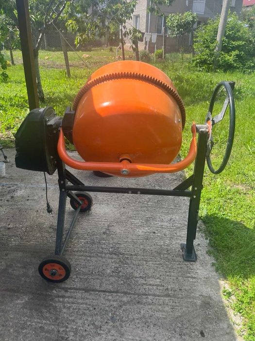 Denzel Бетонобъркачка 180л 1000W