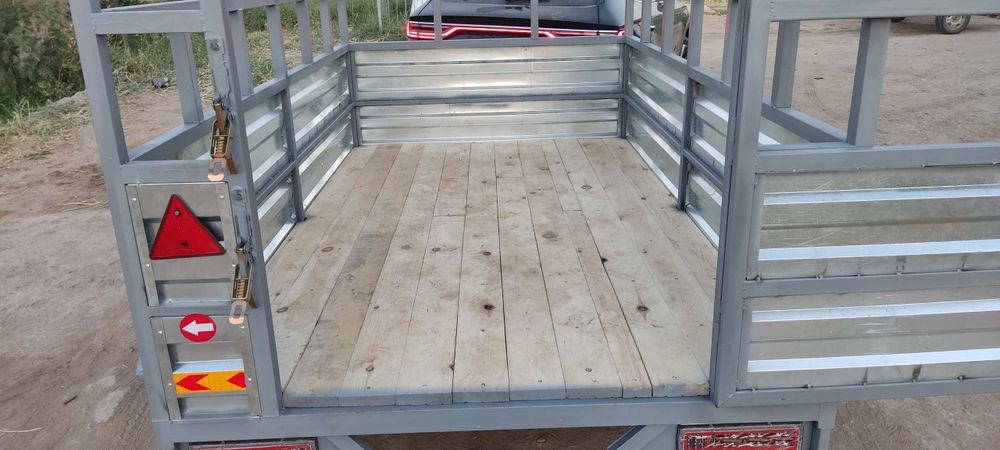 Tirkamalar, Pritseplar