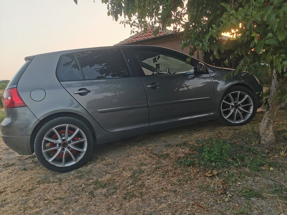 Golf 5  2.0TDİ 140кс (DSG)
