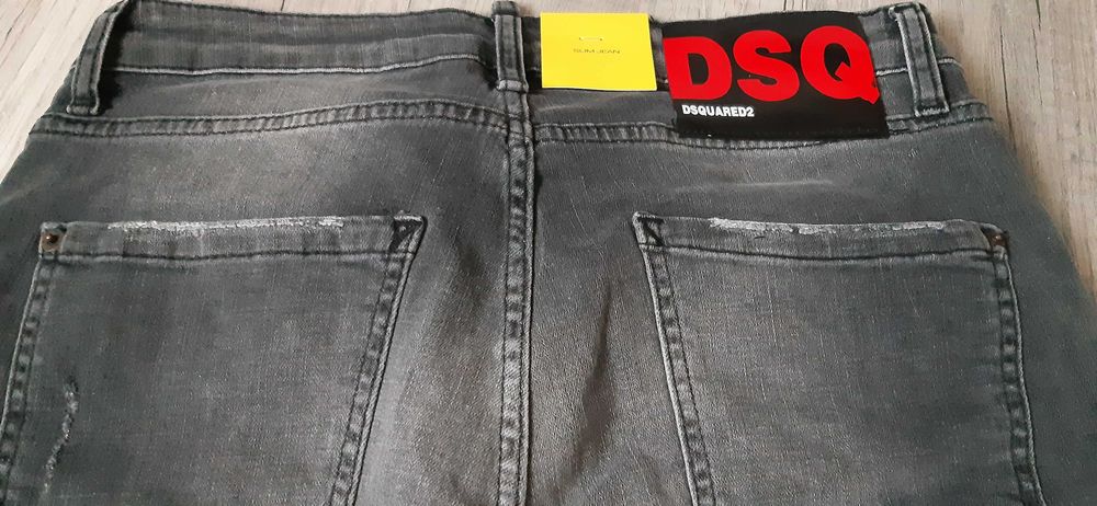 Pantaloni scurti blugi Dsquared2 / bermude noi