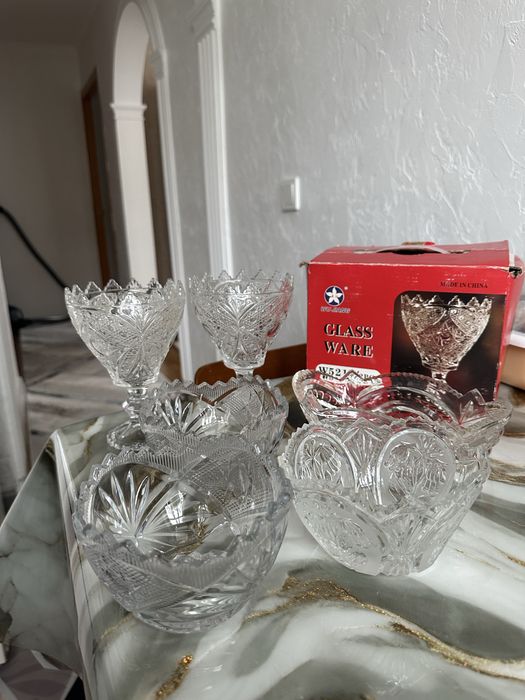хрустальные вазы, конфетницы