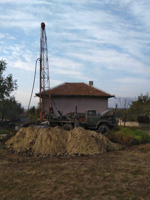 Сондажи за вода Лом