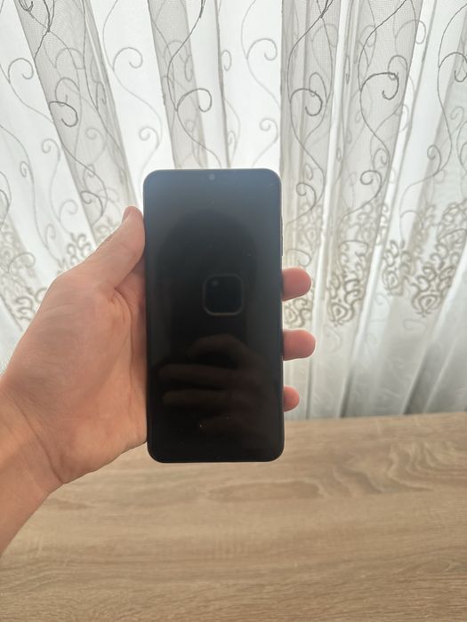 Samsung a50 64 gb xotira