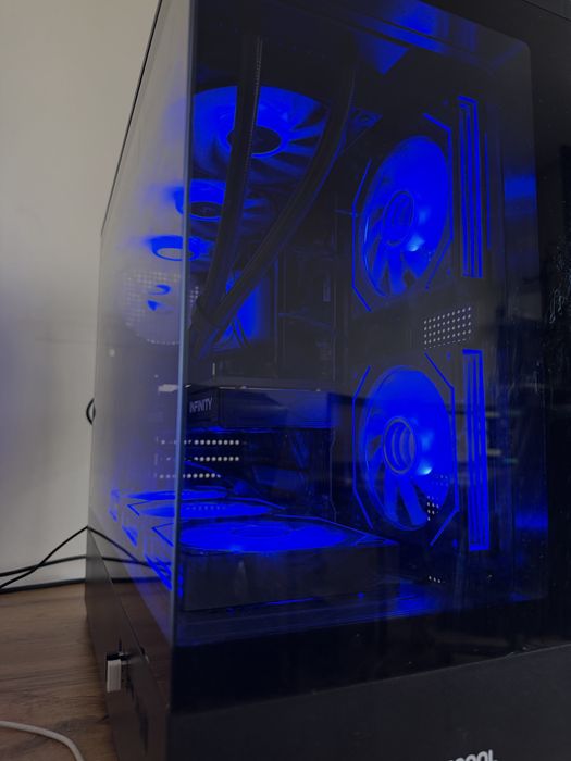 Moshniy igravoy PC