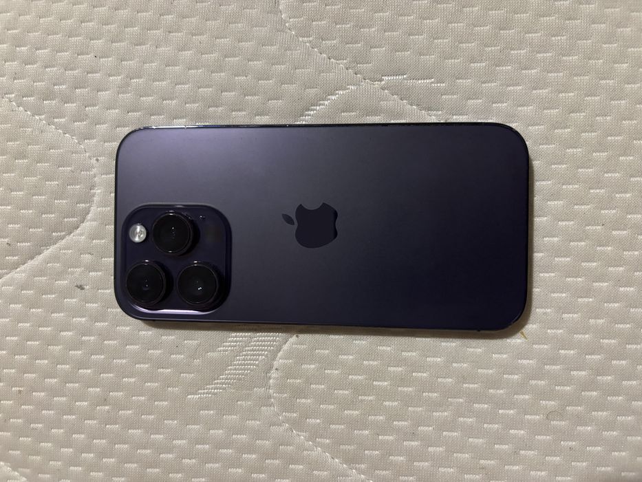 iphone 15 pro deep purple