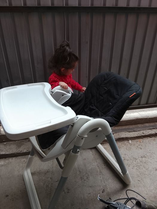 Детский стульчик для кормления