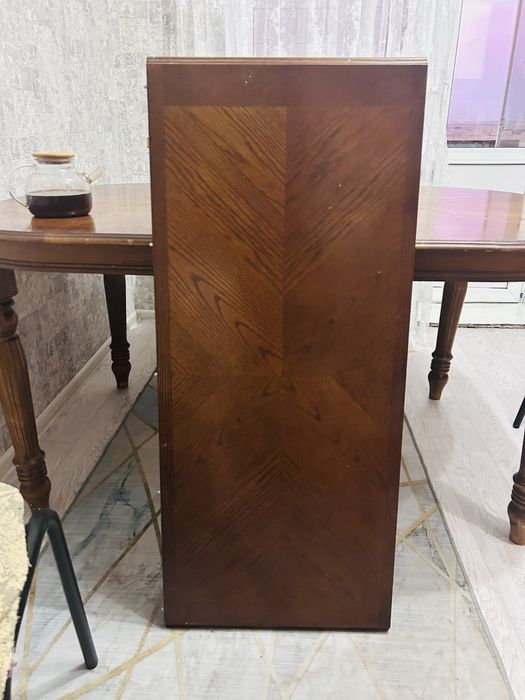 Стол для кухни в отличном состоянии