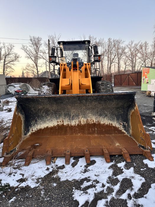 Фронтальный Погрузчик