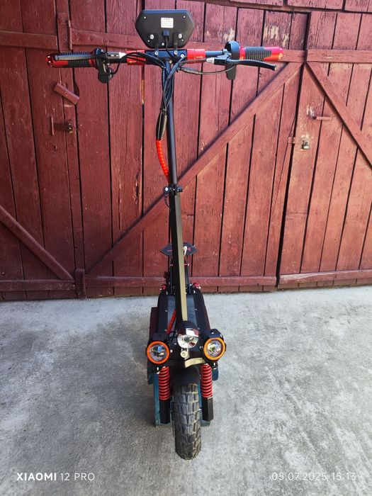 Vând trotineta jrh t16 stare perfecta
