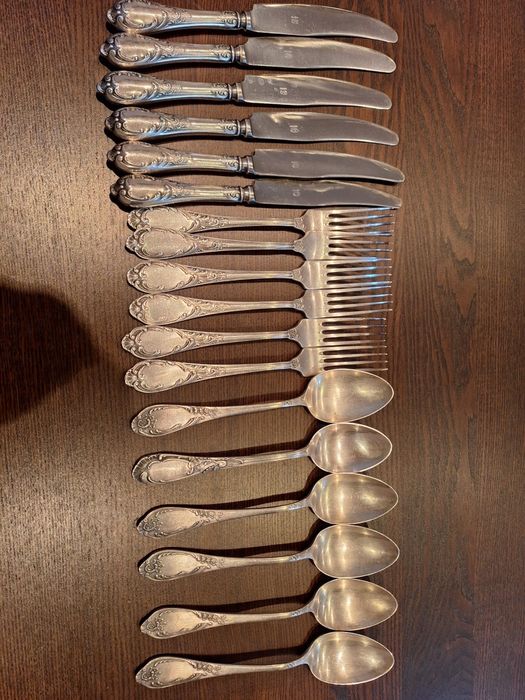 Set tacamuri placate cu argint