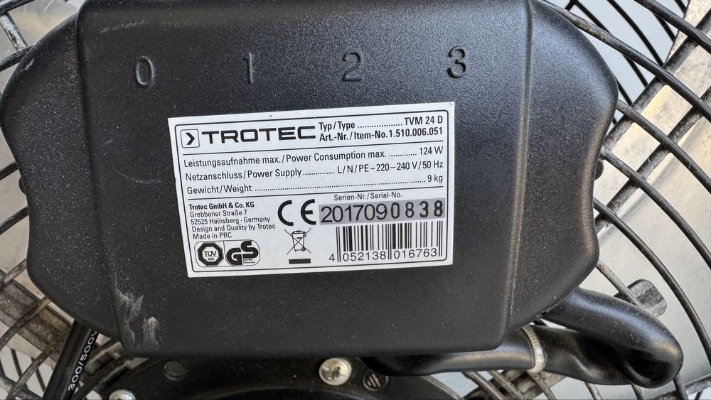 Ventilator de podea profesional Trotek . Defect