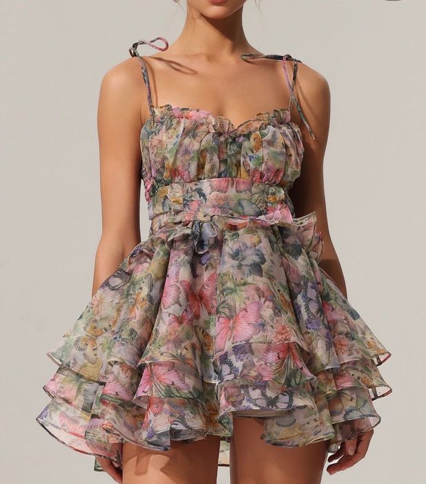 Пъстра тюлена рокля