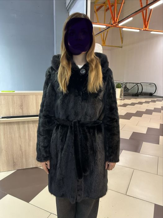 Продам норковую шубку