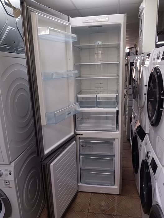 Иноксов комбиниран хладилник с фризер Бош Bosch No Frost A+++ Гаранция