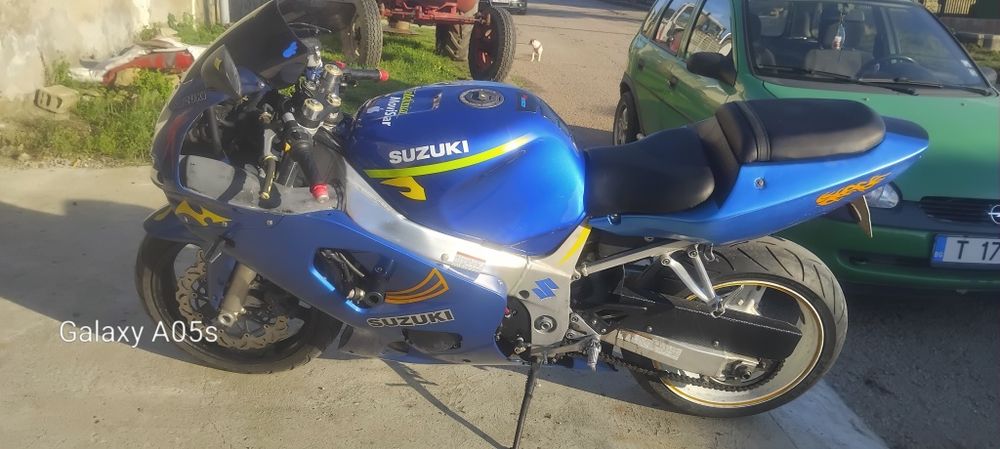 Сузуки GSX-R 600