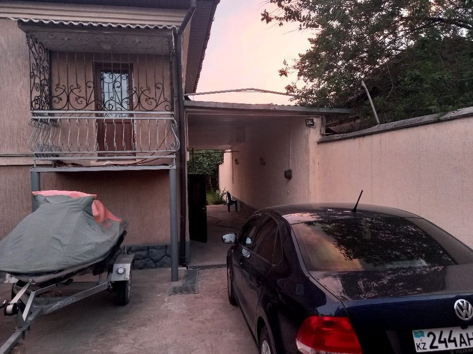 Частный дом ул. Мадели кожа 200