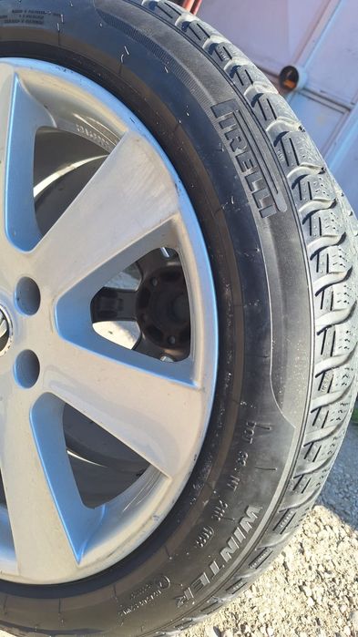 Vând jante r17 205/50/17