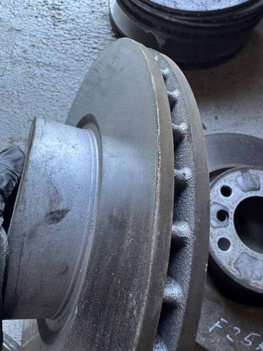 Спирачни дискове бмв х3,ф25 ( spirachni diskove bmw x3,f26)