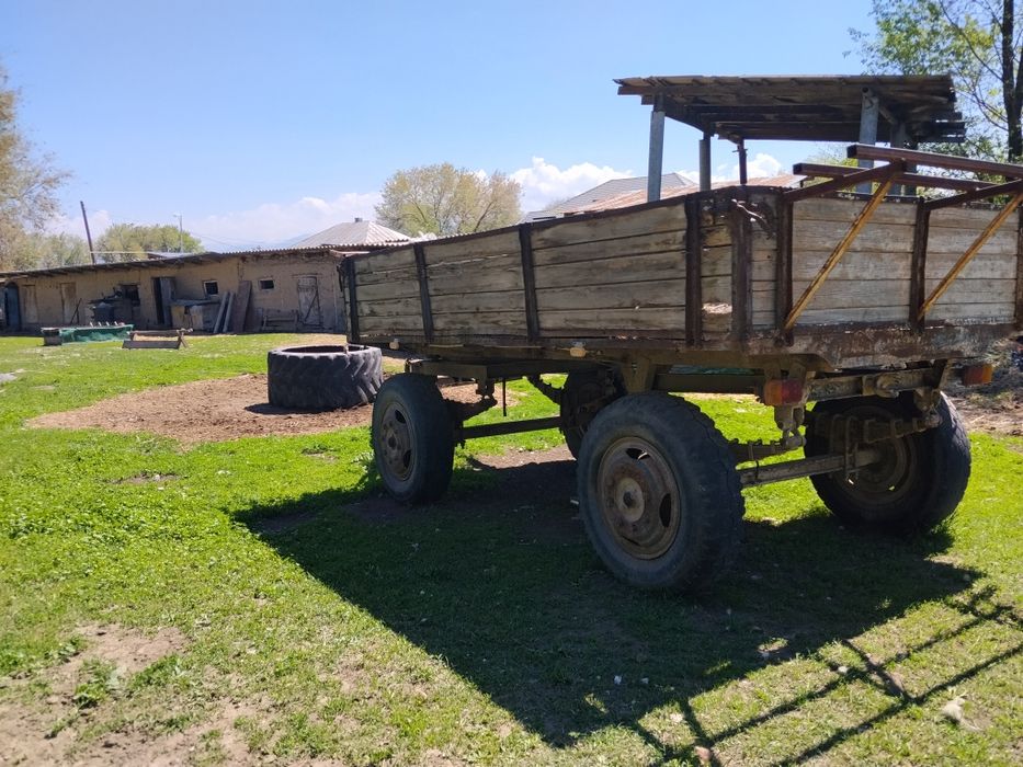 Продаю зил с прицепом