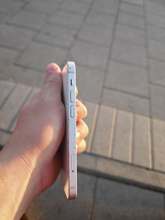 Iphone 12 mini в плачевном состоянии