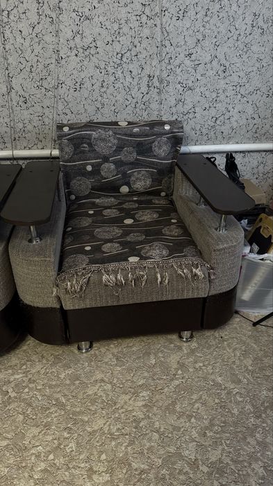 Срочно продам диваны