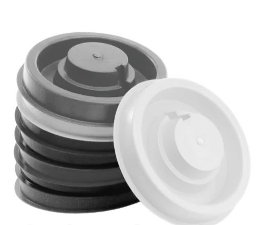 Поилка под банку