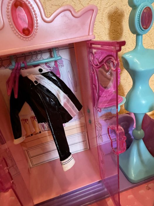 Мебель с барби