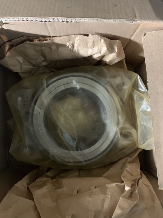 Оригинальный подшипник ступицы Porsche Macan