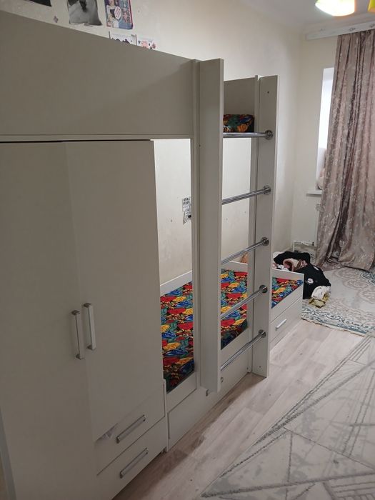 Детский двухярусный кровать