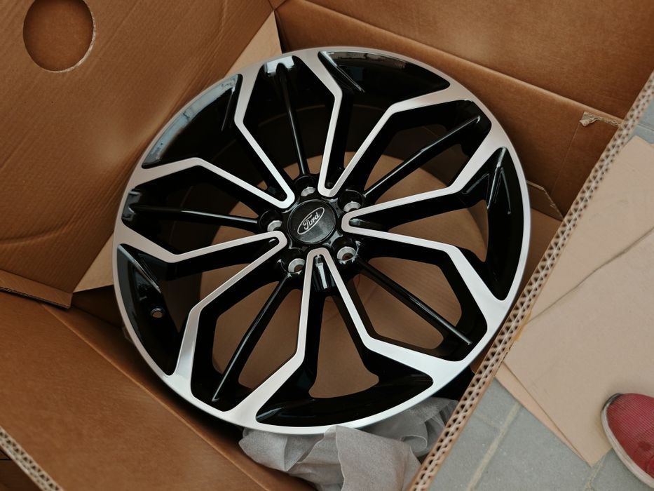 jante de aliaj pentru Ford pe 18 marca rc wheels model 398