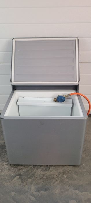 Frigider Camping 12v si gaz