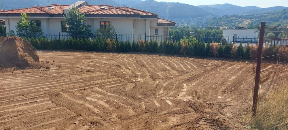 Бързо извозване на храсти и отпадъци с камион  щипка

камион