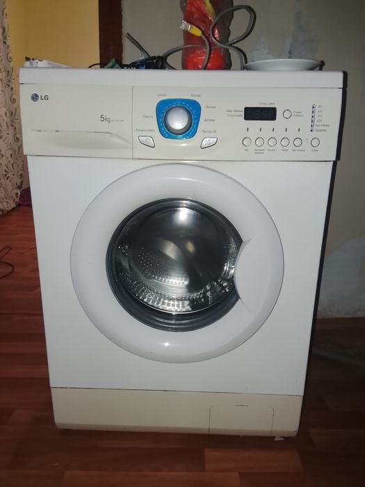 Стиральная машинка LG (5 кг.)