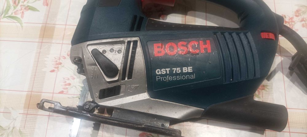 Bosch GST 75 BE прободен трион