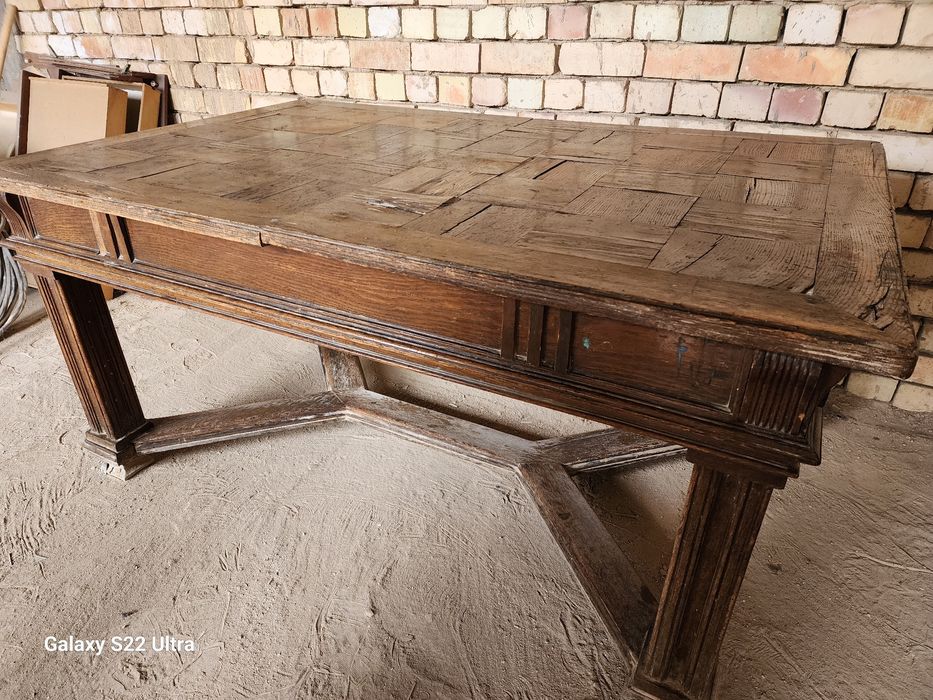 Стол старинный антиквариат