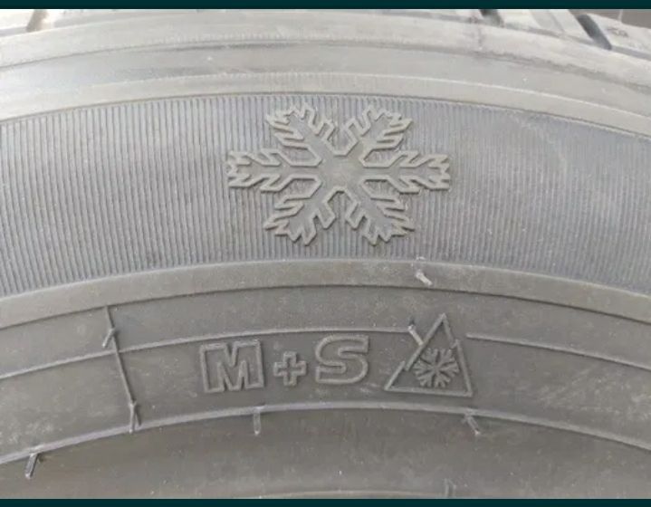 195/70 R15C, 104R, RIKEN [by Michelin], Anvelope de iarna M+S