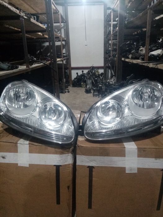 Фары на VW Golf 5 из Германии