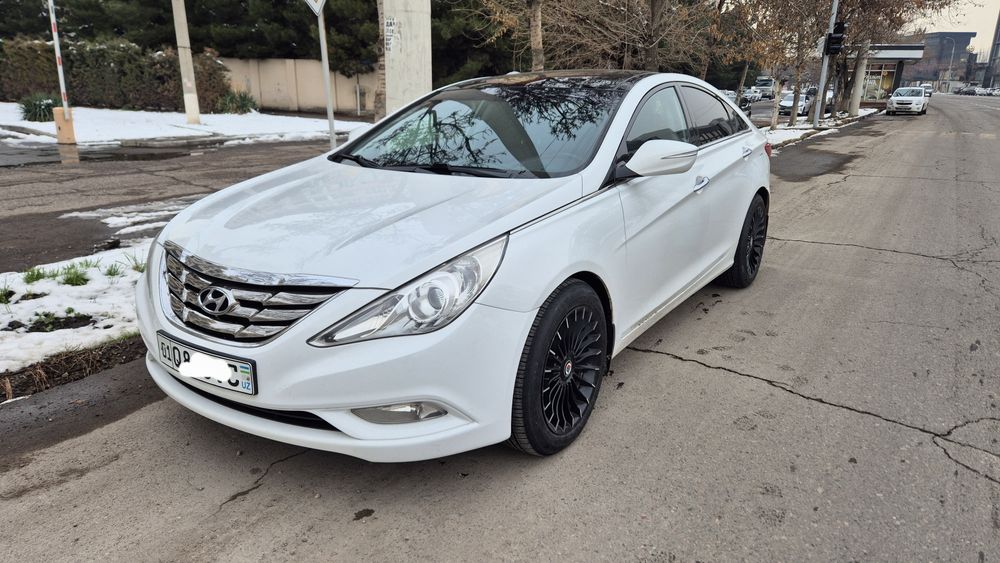 Продам Hyundai Sonata