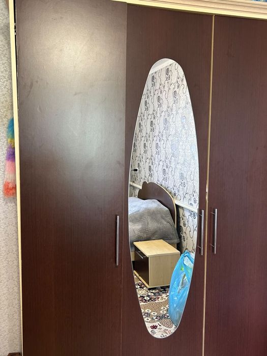 Продам спальный гарнитур