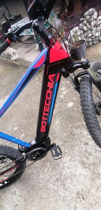 Bicicleta electrica de munte