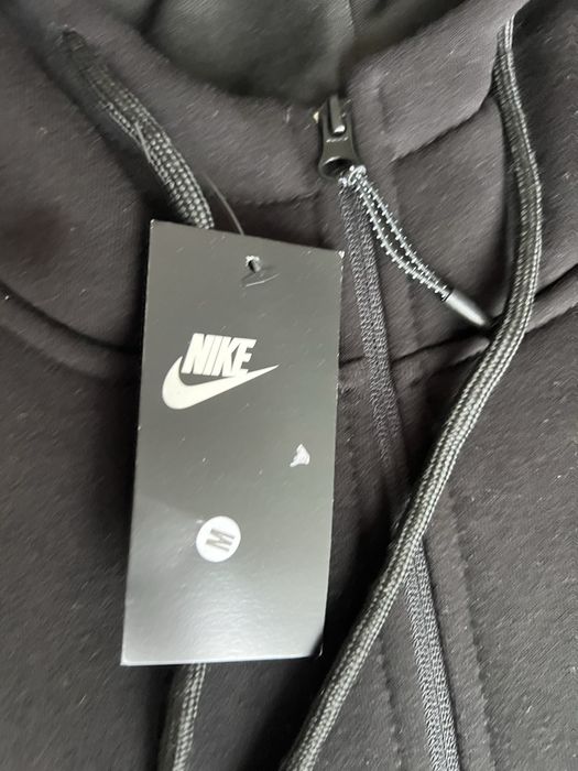 Nike суичър M размер