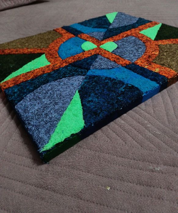 Абстрактная картина из нитей