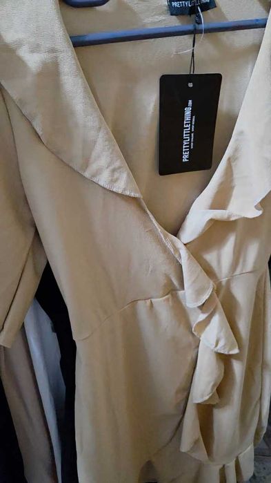 Нови аутлет дрехи на едро