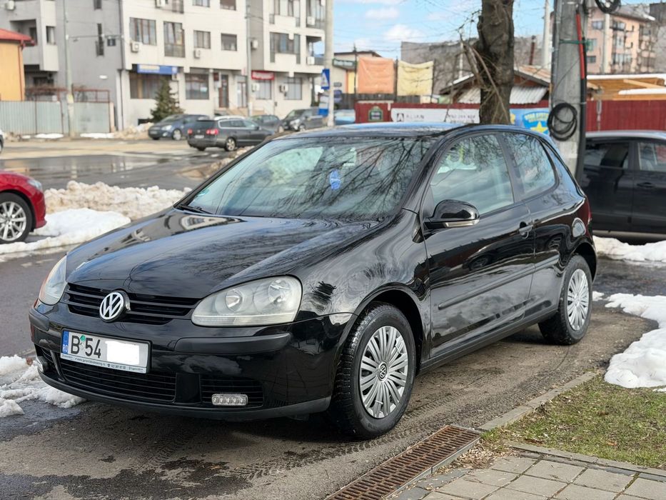 Volkswagen Golf V 2005 – 1.4 MPI – 163.000 km 1990