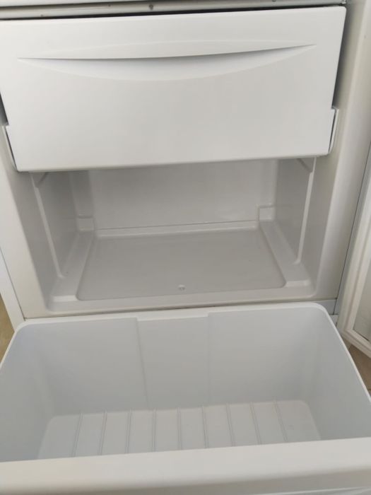 Морозильник морозильная камера Indesit